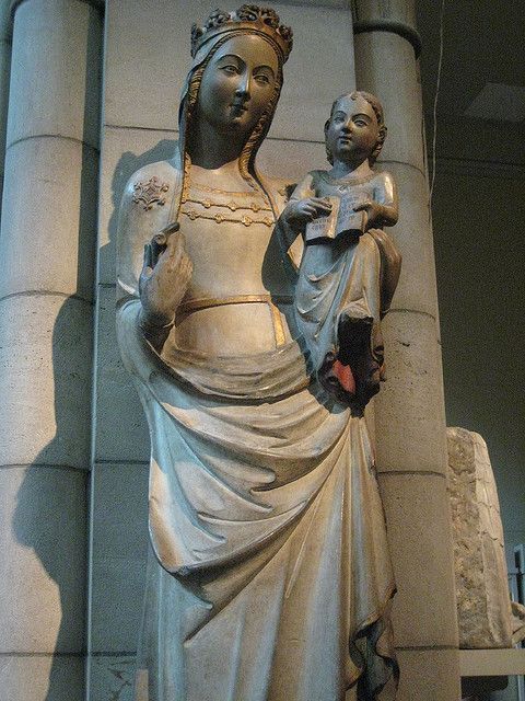 Virgin and child statue by Guillem Seguer, c. 1325–50