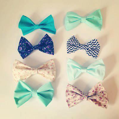 Bows, bows, bows | via Tumblr on We Heart It - http://weheartit.com/entry/63688369/via/glowinginthedarkness   Hearted from: http://fernanda-nice.tumblr.com/post/52194812212