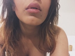 superior-pvssy:  I love my lips so fucking much. They’re like pillows.