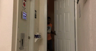 ulikemydick:  Gloryholes are the best!