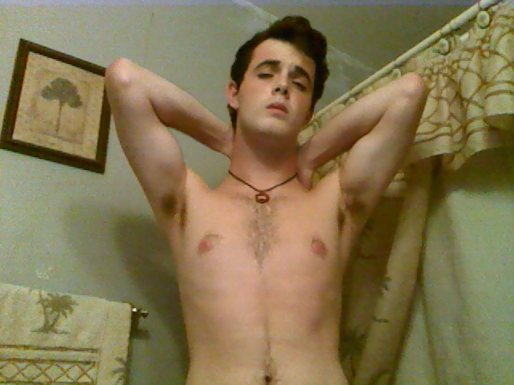 concertopoet:  My eyes look closed… 