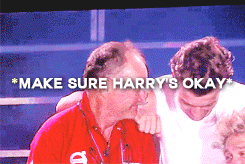 H&l +moments On Stage