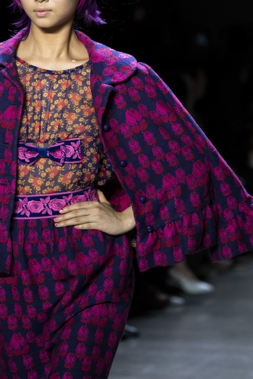 myworldofelegance:  Anna Sui Fall 2019 Ready-to-WearNew York Fashion Weeksource:TheImpression.comPhoto/Imaxtree