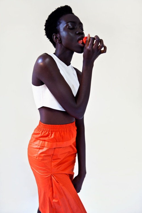 continentcreative:  Nyamuoch Girwath by Harold Julian