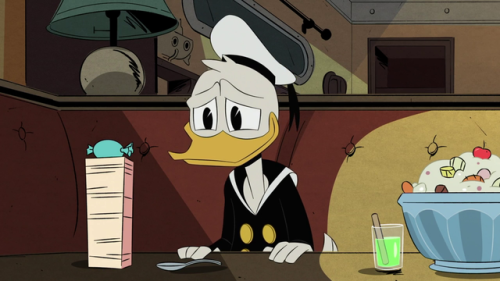 tracer-isms: symphonyofshad0w: vaporwavevocap: quacktales: Good post. Donald Duck finally gets some 