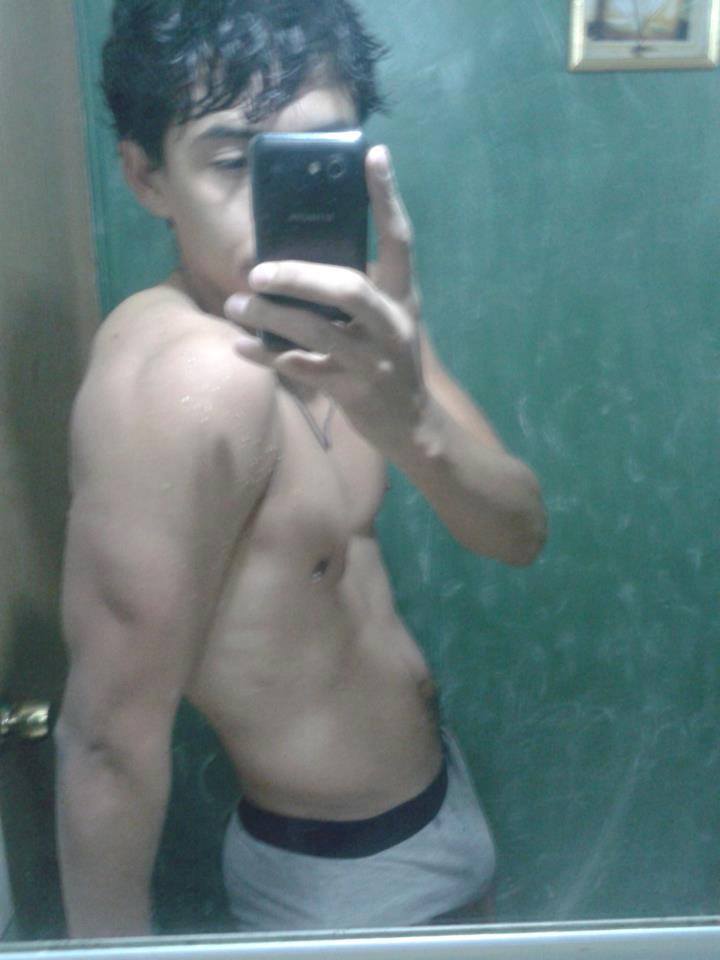 le-grand:  betosgaylatinmenfan:    Beto’s Cornerhttp://betosgaylatinmenfan.tumblr.com/