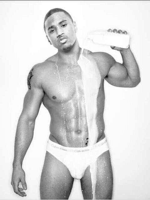 therealmccoy27:  Serving sexy on this great HUMP DAY!!!!👌😘😘😘😘😘