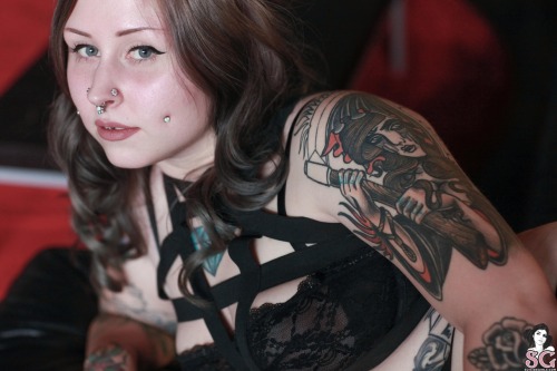 suicidegirlslover:  Lincoln Suicide