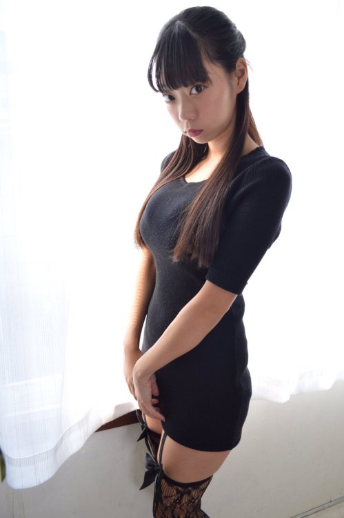 purvybaddy1: aichan-whom-madboy-remade: 青山ひかる　オールブラック she is sexy