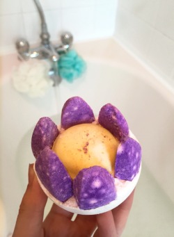 kellygoesvegan:  Lotus Flower from Lush.