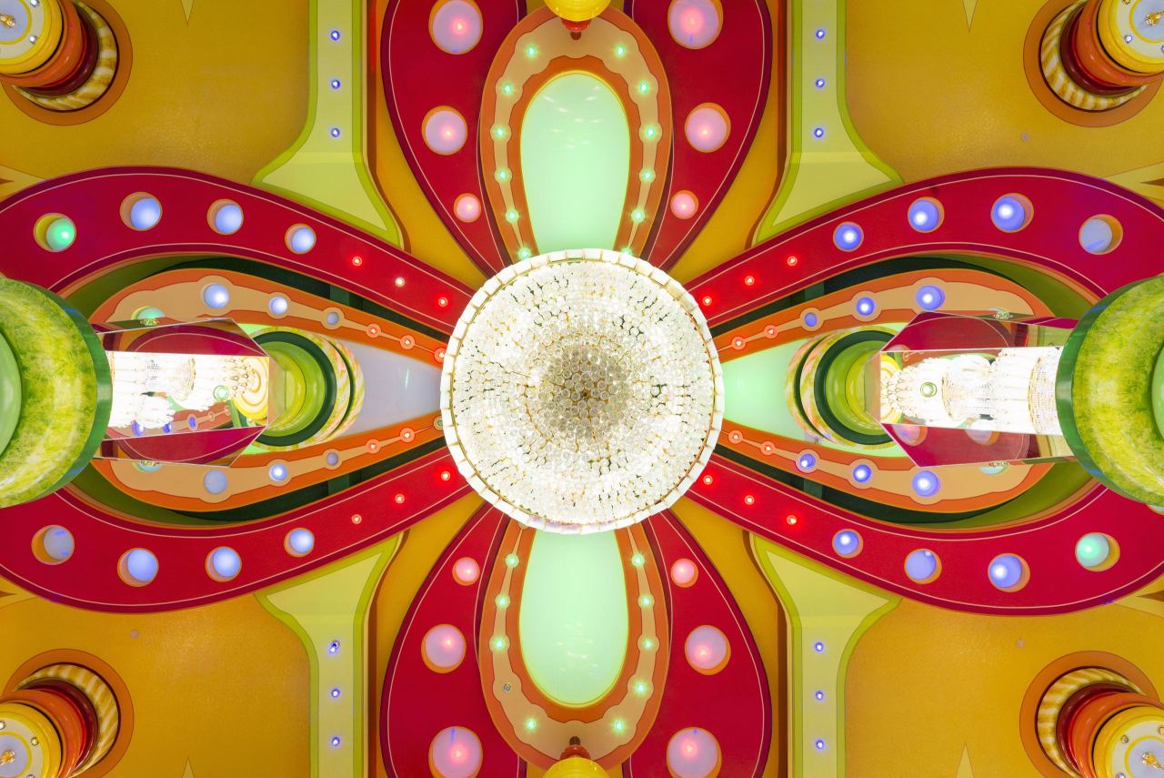 newyorker:  Bolivia’s Dream Houses in the SkyThe Bolivian architect Freddy Mamani