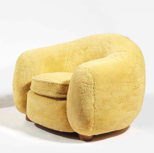 nowebsite:Jean Royere ours polaire chair,