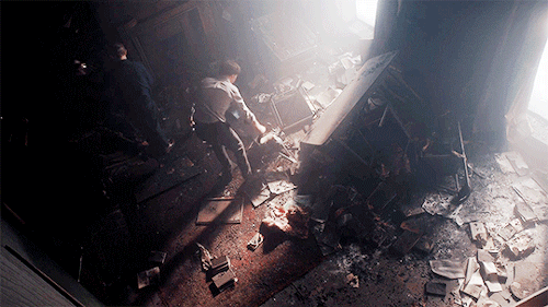 smoljohnlock:Iconic TFP moments: The Unfuckable Rug