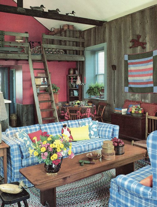 The Good Housekeeping Complete Guide to Traditional American Decorating, 1982