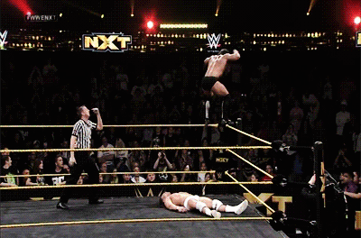 majesticmaddox:  doomsday519:  Imploding 450 Splash……….In Slo-Mo.  Insane.  I’m still trying to figure out how he did that! Adrian is so awesome to watch!