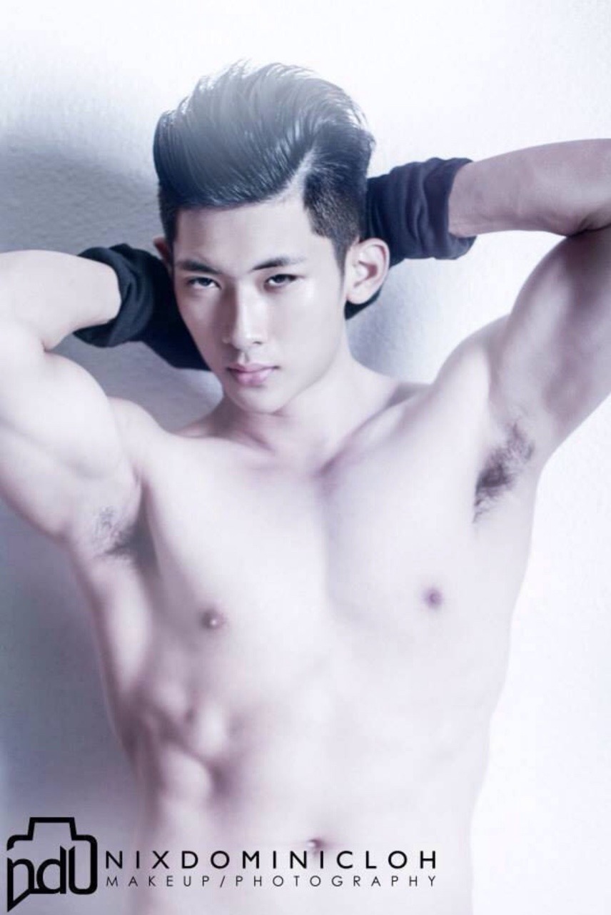 hunkxtwink:  Model Terence Yu  Hunkxtwink - More @ www.hunkxtwink.tumblr.com/archive