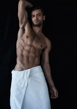 smwonsite:  Micah Blaise #shirtless  From DNA