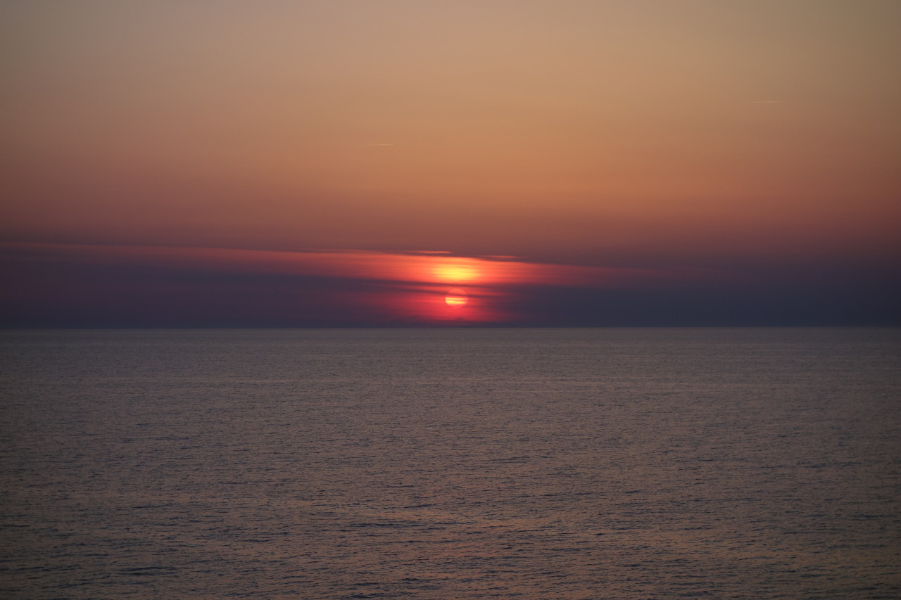 bri4n4nth0ny:  Bahamian Sunsets