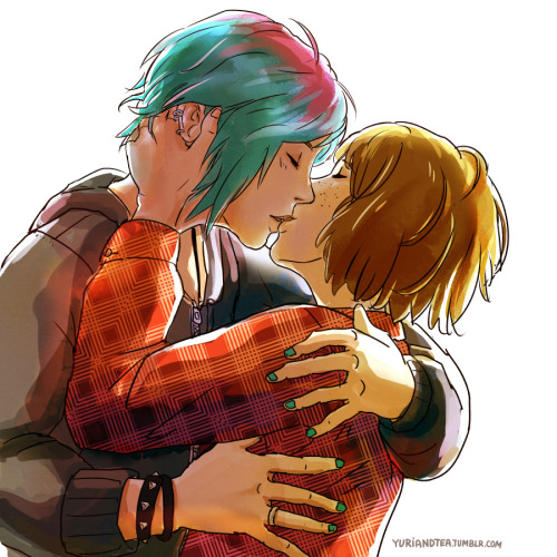 kristos74: yuriandtea: time for more Pricefield smooches  I will always reblog Pricefield smooches