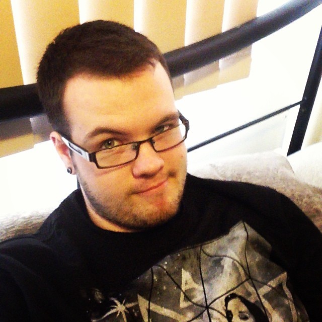 cranky-t:  It’s cold in Melbourne and I’m freaking tired. Bring on summer! #selfie