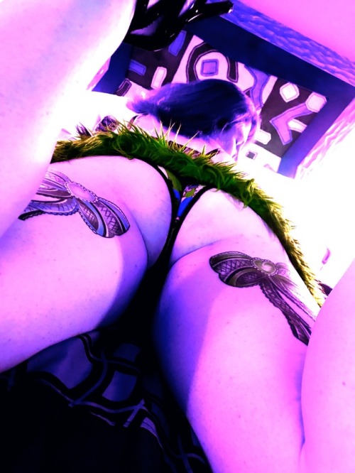 kenzierose-suicide: Some more booty love