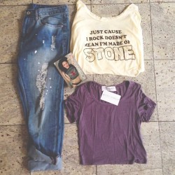 Dirtylittlestylewhoree:  Woke Up To An Early Morning Care Package From @Gypsywarrior !
