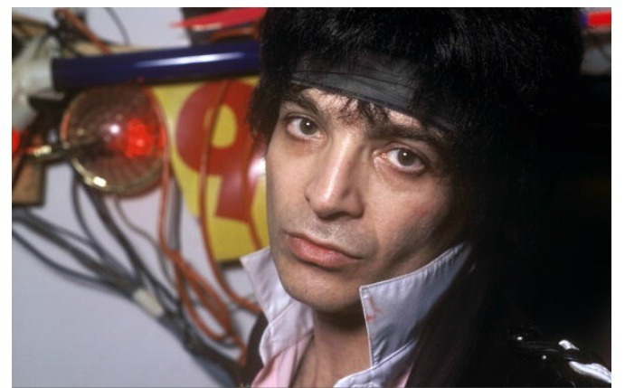 rimbaudwasademonchild:  Suicide: Alan Vega photographed by Peter Noble, 1982 