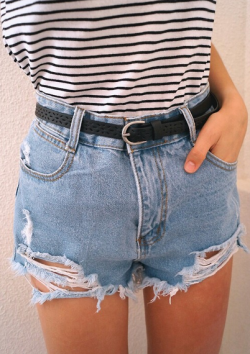 tbdresslove:jeans shorts==&gt; here       ŭ Off ๩ Code: Patrick5บ Off Over 贍 Code: Prom10