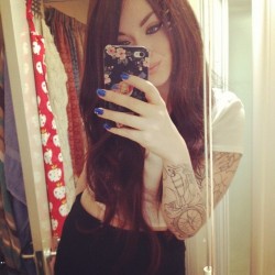 #TattooGirls #TattooLife #LaPrimeraLives ( Twitter: @razorpunker )….