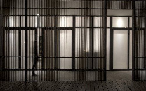 ryanpanos:  The Screen | Li Xiaodong Atelier | Martijn de Geus | Via
