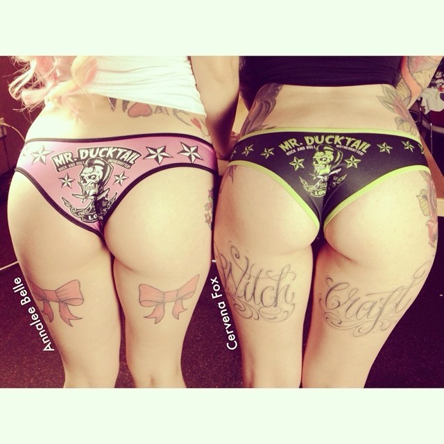 cervenafox:  Shot for @monsterdam_ tonight with my bum chum @annaleebelle ✨💗✨