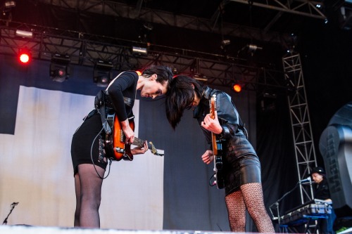 uptightcitizensbrigade:  Anne looking for the bae booty…St. Vincent playing the Boston Calling Music Festival on May 23, 2015.by Timothy Patrick Boyer