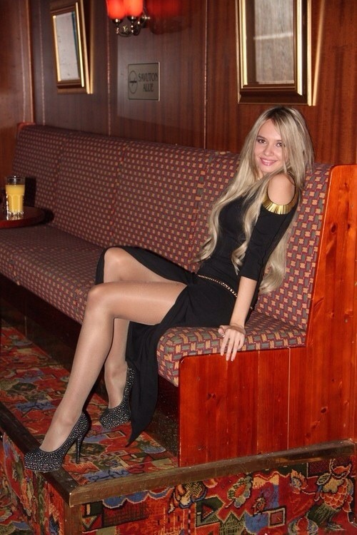 PANTYHOSE FETISH adult photos