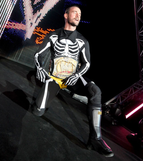 svtvnist:  Happy Halloween from CM Punk 