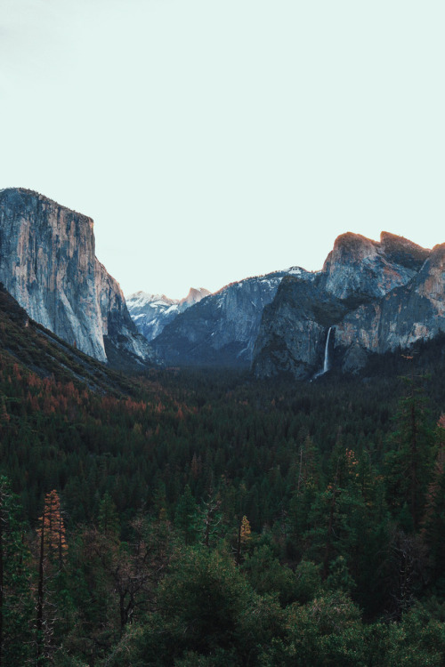 Grand | By Sebastian Garcia