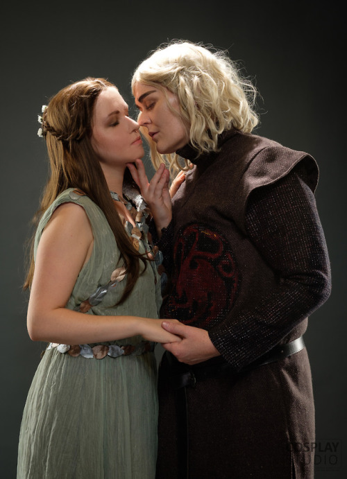 Long anticipated cosplay of my favourite pair &lt;3 Rhaegar Targaryen by Escapecosplay 