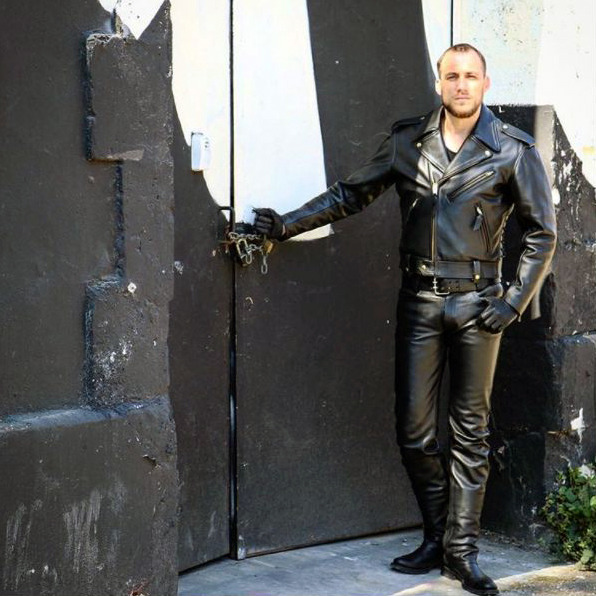 Raw Leather Smokers Fit