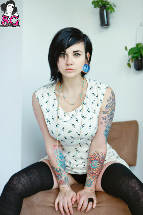 Suicide Girl Quinne