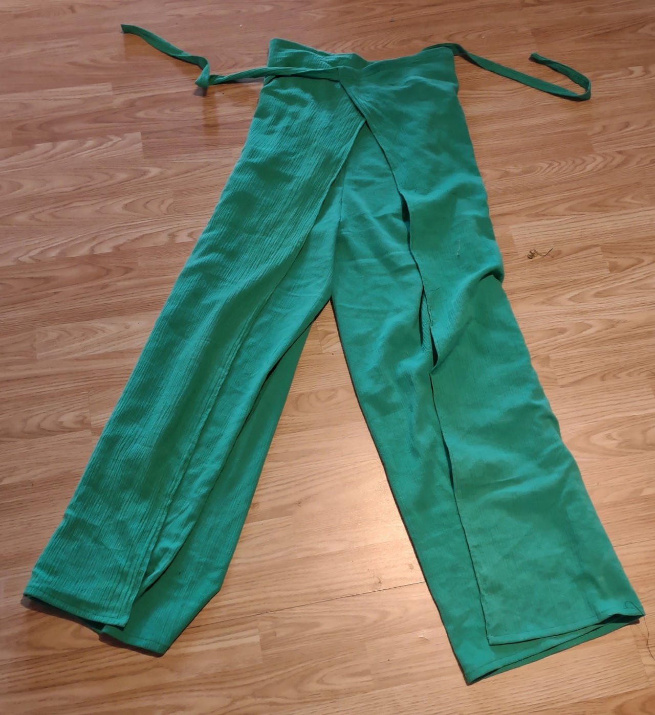 Wasteless Crafts — Project: easy wrap pants