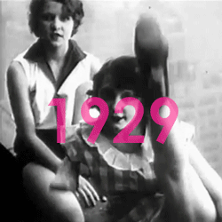 nitratediva:  Flapper girls of the world, make your great-great-grandmothers proud!