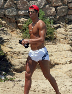 hotcelebs2000:  CRISTIANO RONALDO