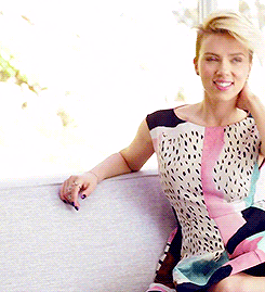 natalinaromanoff: Scarlett Johansson Behind the Scenes of Parade Magazine