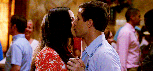 jokes-peralta:Happy Valentine’s Day from PeraltiagoThis is dedicated to my Brooklyn Nine-Nine Valent