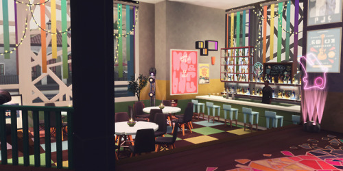 Some more pictures from Skate, Rattle & Roll.I’m more or less done with it now. Still not 100% p