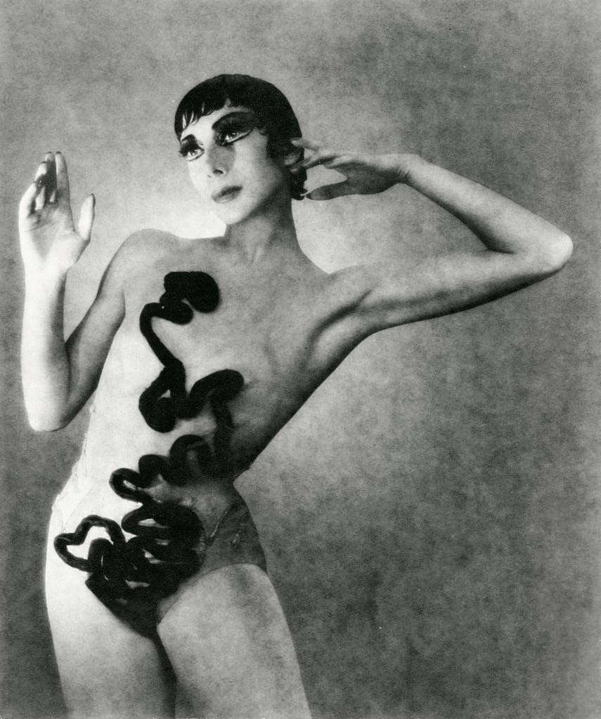 wehadfacesthen:  Ballerina Nora Kaye, 1948, photo by George Platt Lynes