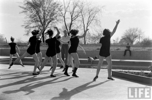The dance routine needs some work(Francis Miller. 1957)