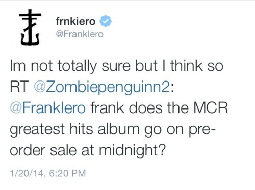 teethsoup:heaven-tonight-xo:joedeadman:the fact that he doesn’t know…Sounds like frank is avooooidin