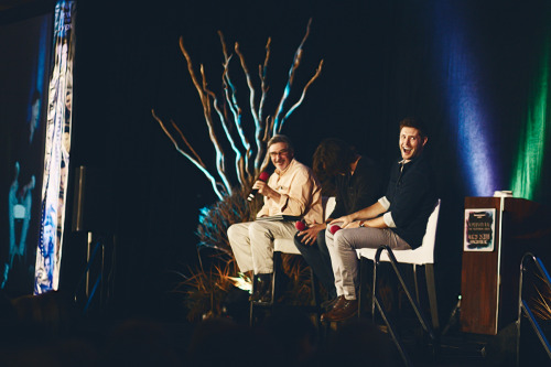 colfer-my-criss: J2 panel, part two. Why so awesome? эти фотки просто цгпрмыларфцаухзупо&hellip; 