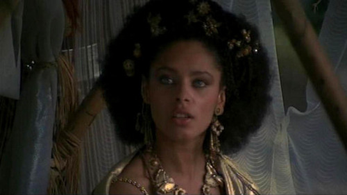 Iris Peynado as Columbia in ATTILA  FLAGELLO DI DIO – 1982Source: cinemafrodiscendente.co