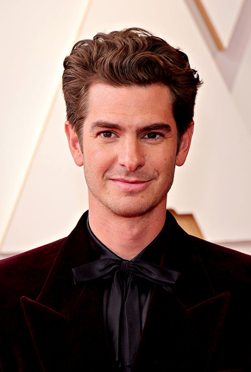 yellenabelovas: Andrew GarfieldAttends the 94th Annual Academy Awards